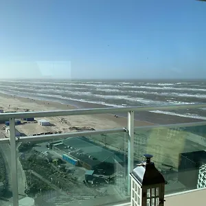 https://coastview-studio.zandvoort-hotels.com